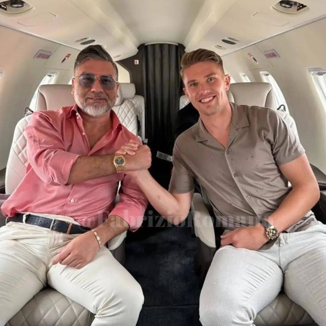 曝曼联放弃竞价哲凯赖什，全力争夺姆贝莫！阿莫林若买不到中锋将重用一人